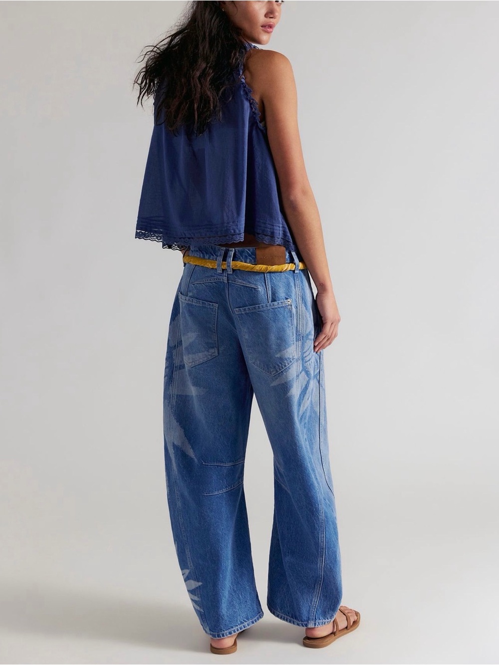 We The Free Good Luck Printed Barrel Jeans in Sun Fade - Picture 2 of 14